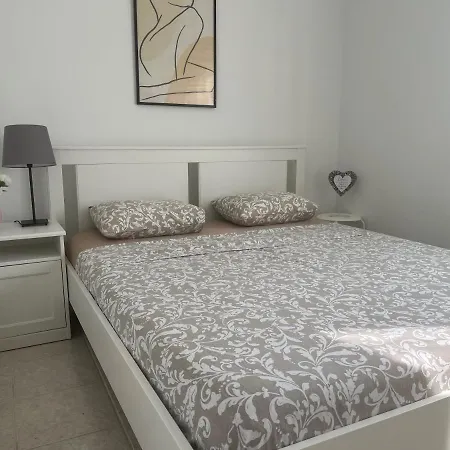 Apartament Niccole Pinezići