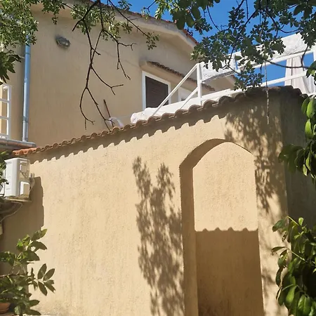 Διαμέρισμα Terrace 50 *