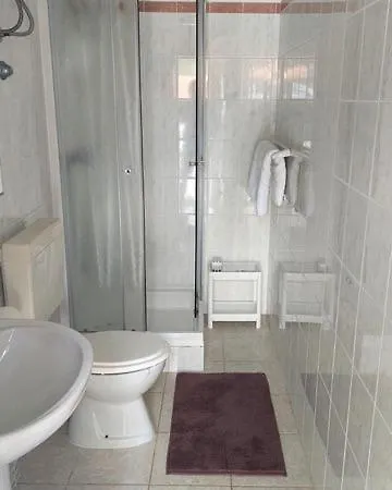 Niccole Apartment